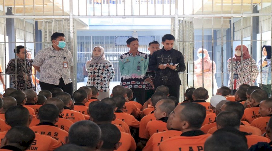 Peduli Kesehatan Sejak Awal, Tim Medis Lapas Pemuda Madiun Periksa Warga Binaan Mapenaling