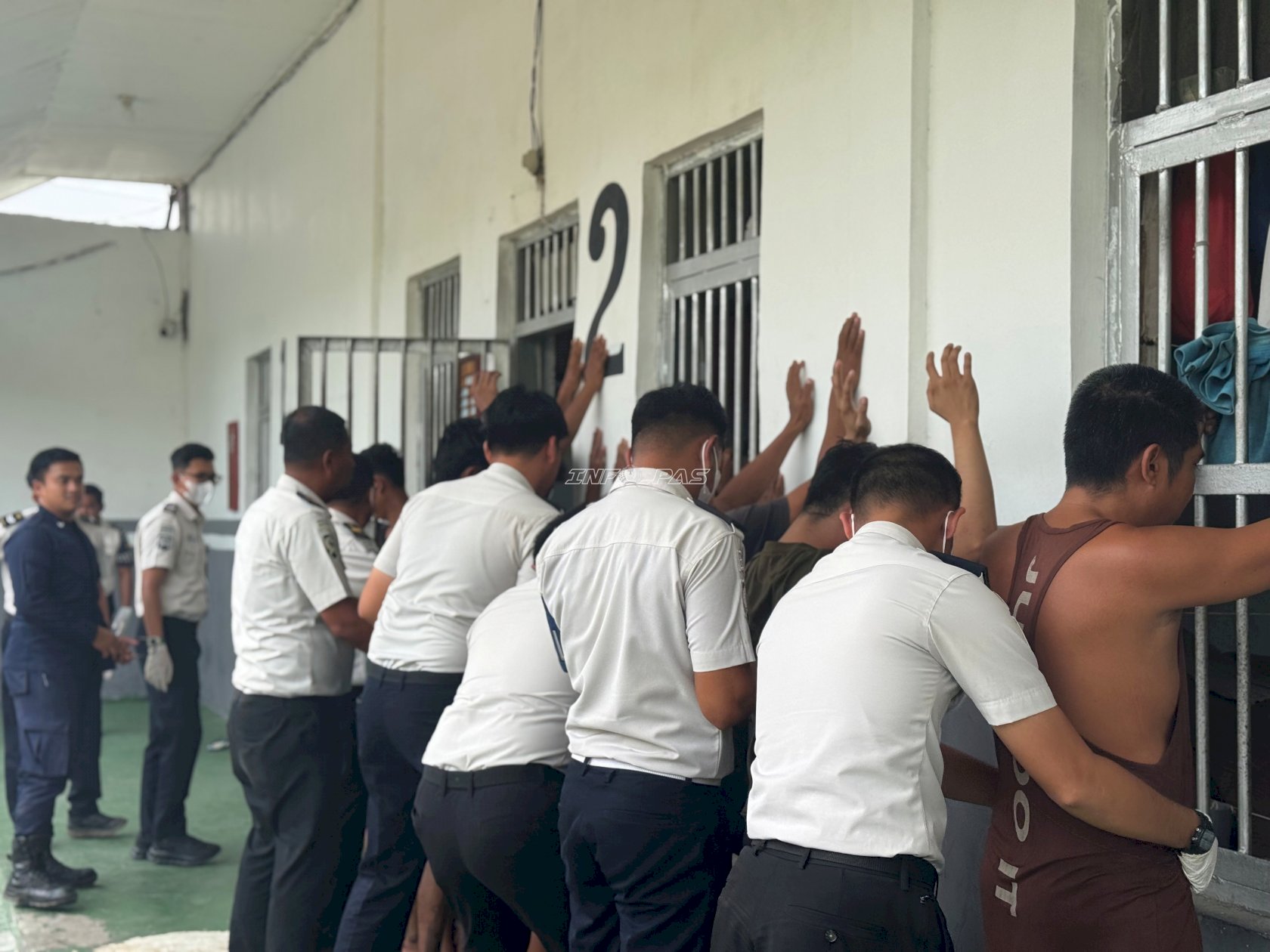 Lapas Banjarbaru Geledah Kamar Hunian Warga Binaan, Perkuat Komitmen Berantas Halinar