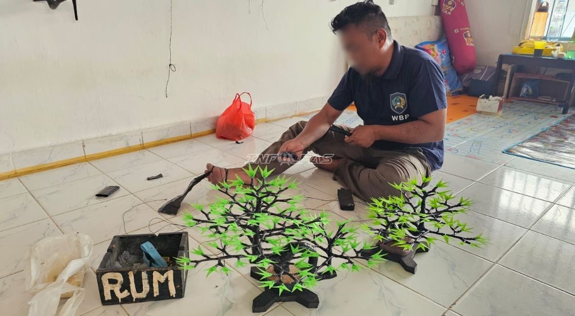Warga Binaan Lapas Pangkalpinang Olah Plastik Bekas dan Spunbond Jadi Bonsai