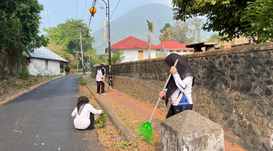 Peduli Lingkungan dan Keselamatan Pengguna Jalan, Lapas Bandanaira Bersihkan Area Sekitar Benteng Belgica