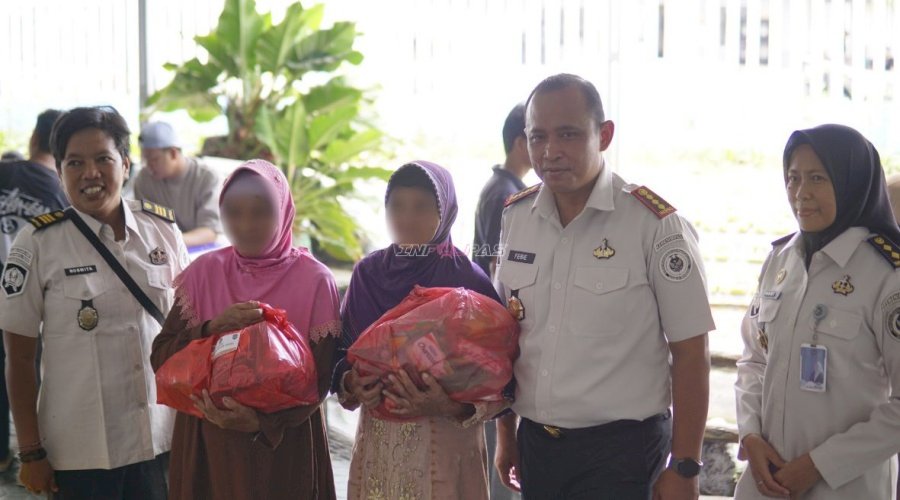 Lewat Bansos, Lapas Pangkalpinang Wujudkan Kepedulian Sosial bagi Keluarga Warga Binaan