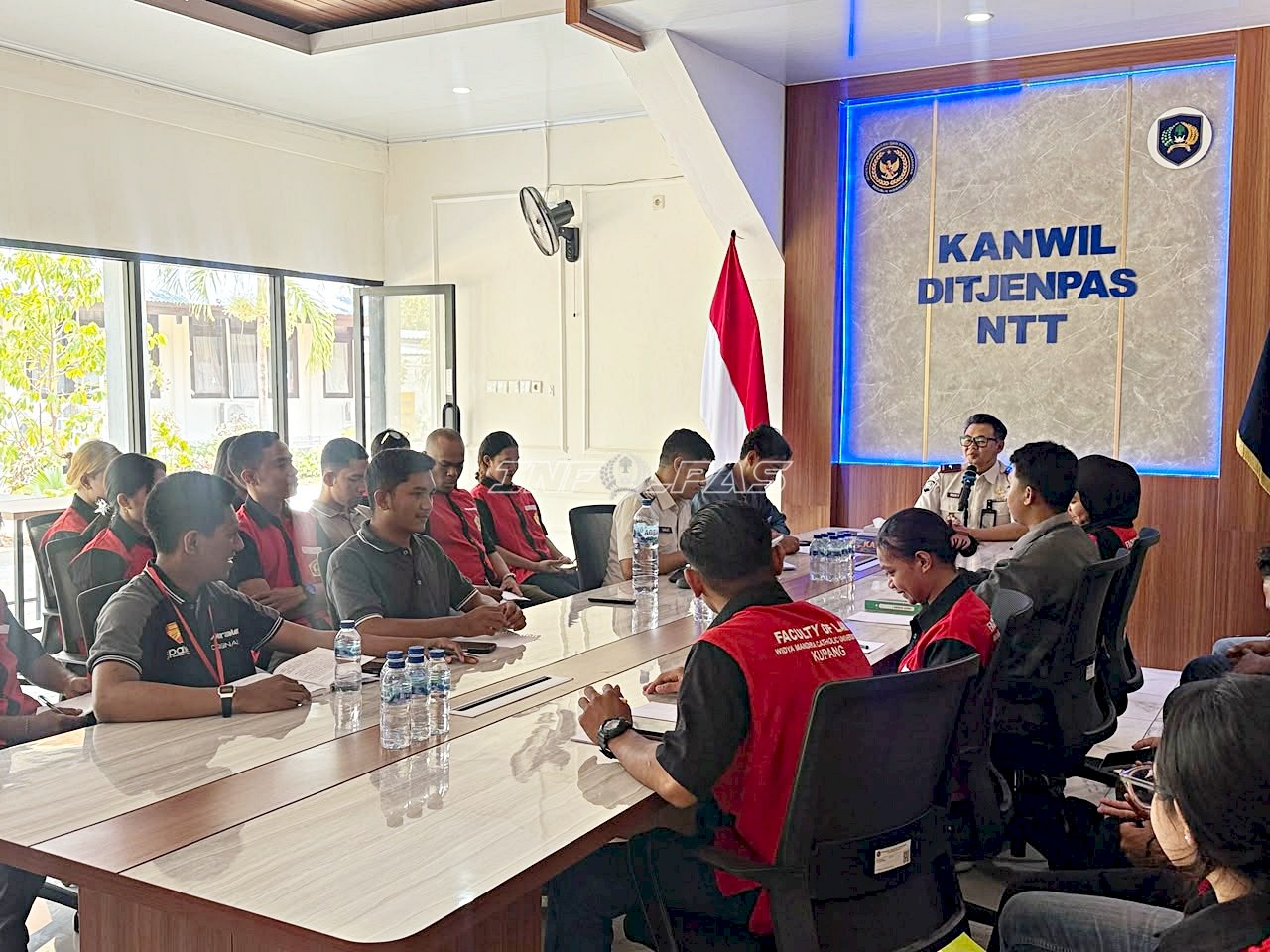 Kakanwil Ditjenpas NTT Beri Pembekalan Mahasiswa Unwira Sebelum Riset di UPT Pemasyarakatan