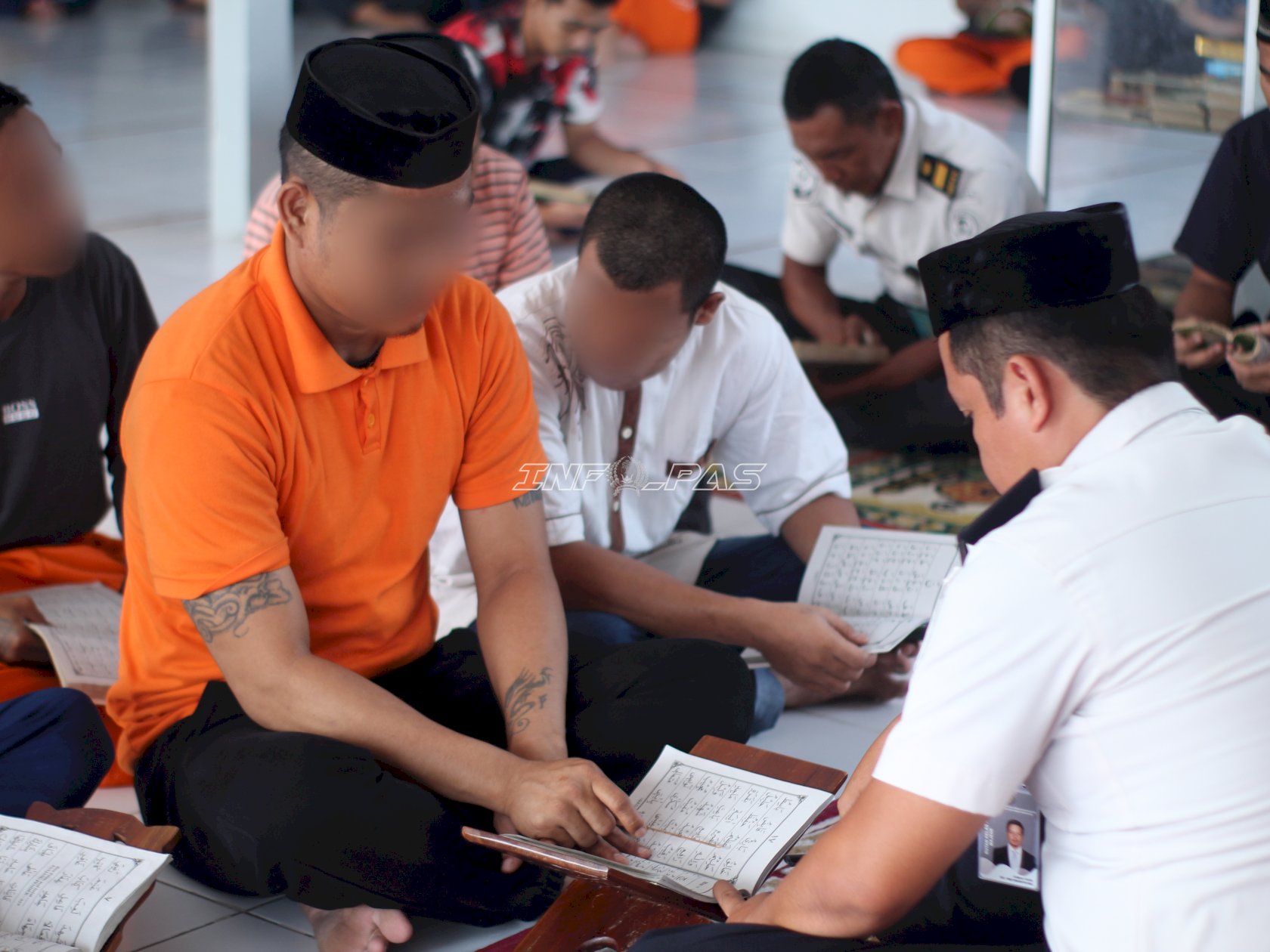 Rutan Majene Bimbing Warga Binaan Belajar Membaca Al-Qur’an melalui Kelas Iqra