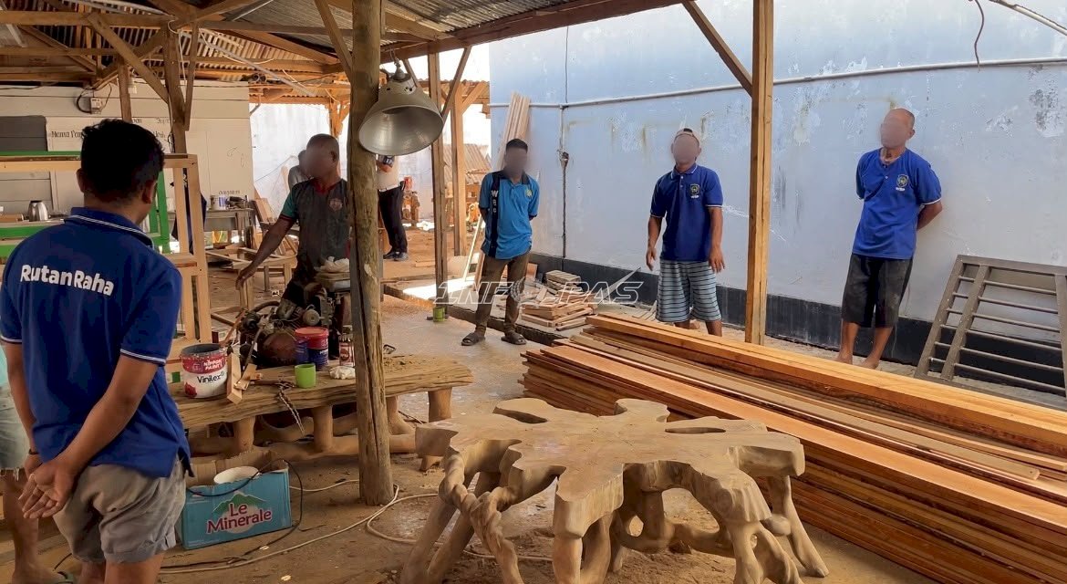 Rutan Raha Bekali Warga Binaan Keterampilan Mebel untuk Kemandirian