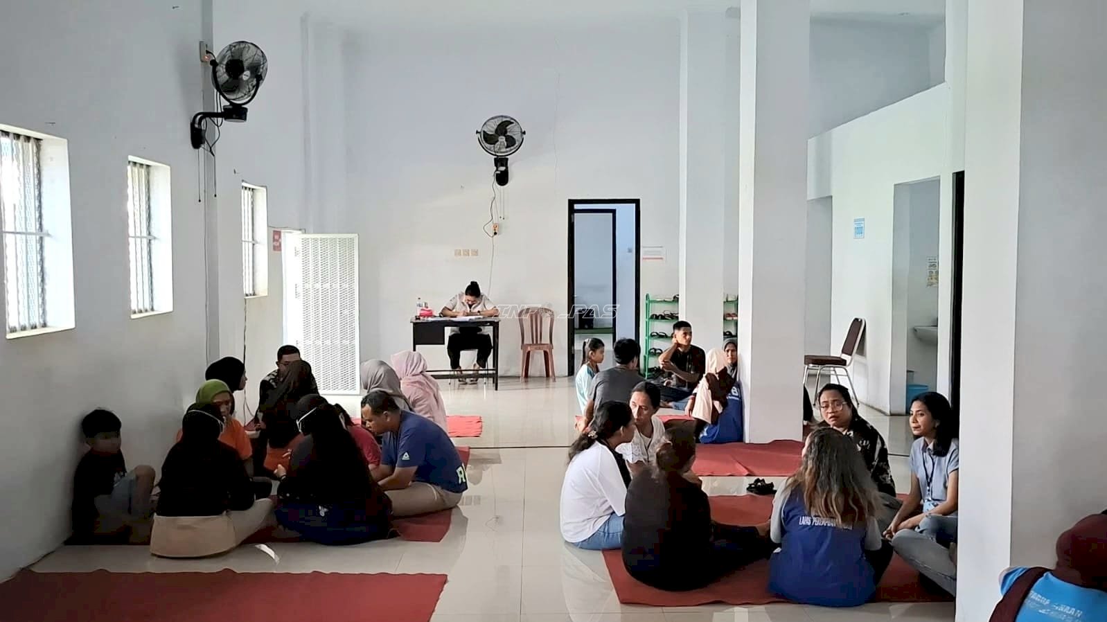 Kunjungan Tatap Muka, Wujud Dukungan Keluarga bagi Warga Binaan Lapas Perempuan Ambon