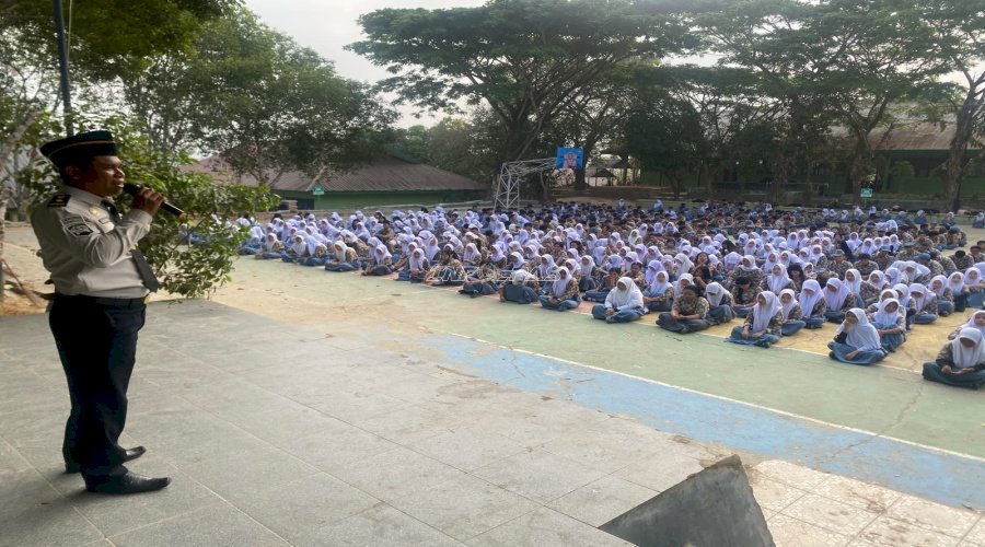 Bapas Kendari Sosialisasikan UU SPPA dan Pencegahan Kenakalan Remaja di SMAN 6 Kendari