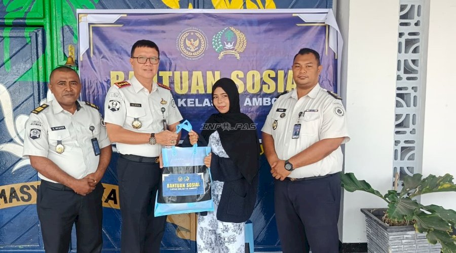 Wujud Kepedulian Sosial, Lapas Ambon Bagikan Paket Sembako bagi Masyarakat Sekitar