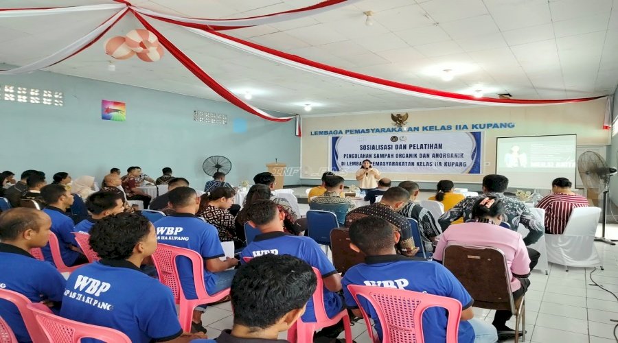 Bersama Politani Negeri Kupang dan Bank Sampah Mutiara Timor, Lapas Kupang Latih Petugas dan Warga Binaan Olah Sampah Organik dan Anorganik