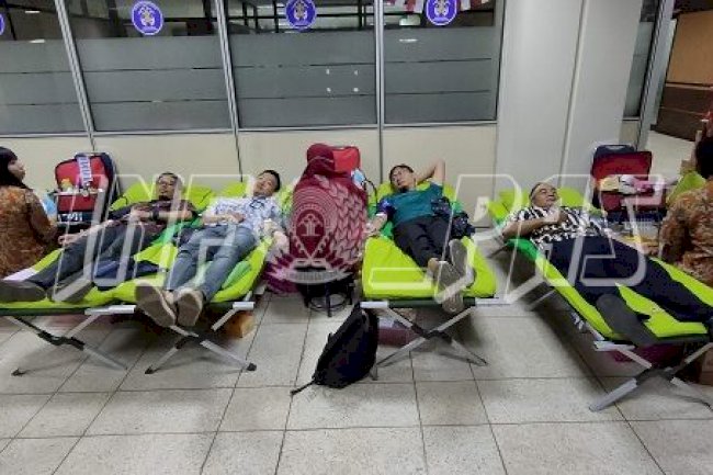 Petugas LPKA Jakarta Ikut Donorkan Darah di Ditjen HAM