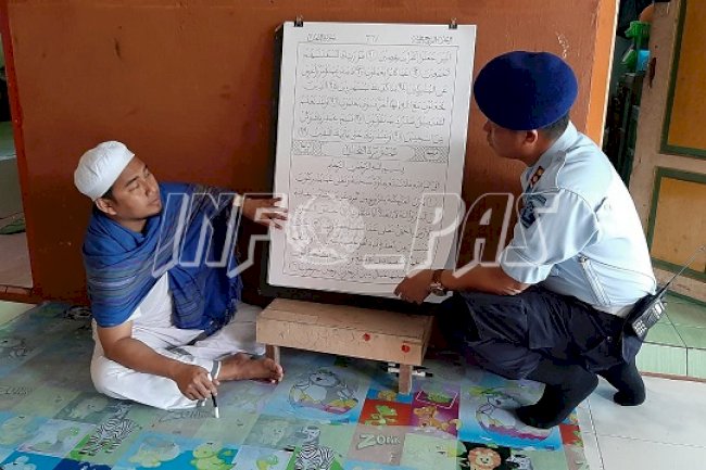 Kalapas Pangkalan Bun Puji Kemampuan WBP Tulis Alquran