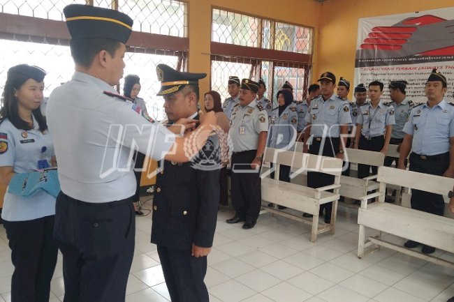 1 Petugas Lapas Muara Teweh Naik Pangkat, 1 Petugas Purnabakti