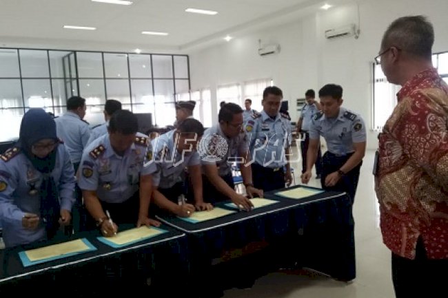 Kalapas Sampit Teken Surat Pernyataan Kesanggupan Kegiatan Prioritas PAS Tahun 2020