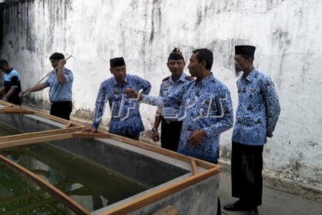 Lakukan Survey Kolam Ikan, Dinas Perikanan & Kelautan Datangi Rutan Bantaeng