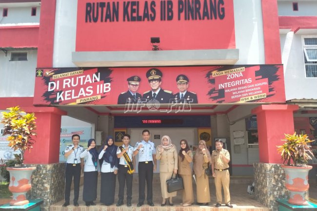  Dinas Penanaman Modal PTSP & Rutan Enrekang Studi Tiru WBK ke Rutan Pinrang