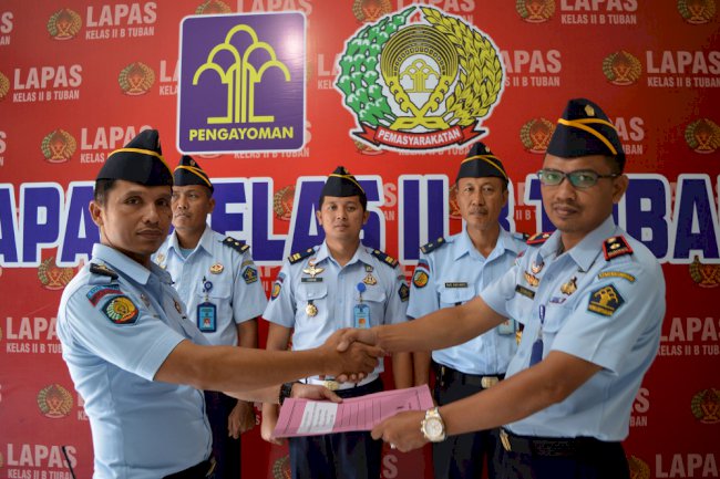 Lewati Seleksi Ketat, Kalapas Tuban Kukuhkan Tim Kerja Pembangunan Zona Integritas