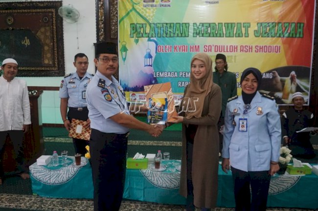 WBP Lapas Semarang Dilatih Tata Cara Merawat Jenazah