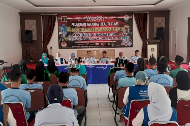 Lapas Rangkasbitung Gandeng IWAPI Kab. Lebak Gelar Beauty Class