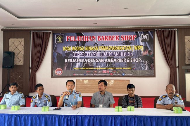 Gandeng AA Barber & Shop, Lapas Rangkasbitung Gelar Pelatihan Barber Shop