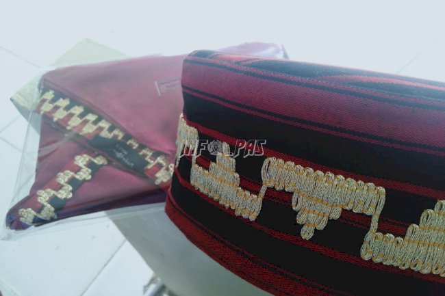 LPP Bandar Lampung Terima Pesanan Peci & Jilbab Tapis