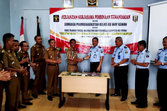 20 WBP Lapas Way Kanan Siap Jadi Peternak Bebek Petelur