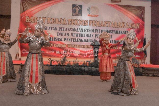 WBP Lapas Kelas IIA Tangerang Suguhkan Tarian & Akustik di Rakernis PAS Banten