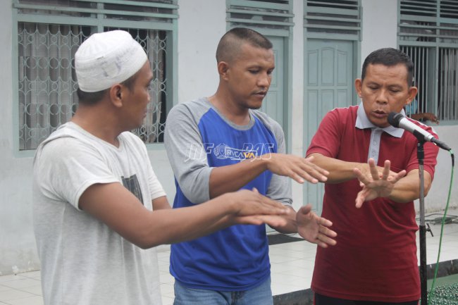 Cegah Corona, Petugas Rutan Kolaka Sosialisasikan Etika Batuk