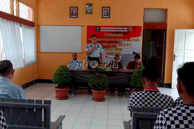 WBP Lapas Muara Teweh Dibekali Pelatihan Pembuatan Batako