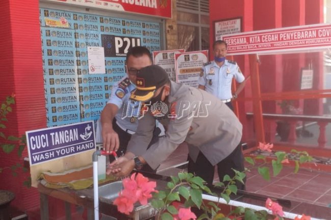 Kapolres Kolaka Apresiasi Langkah Rutan Kolaka Cegah Covid-19