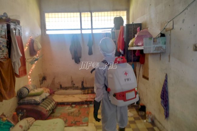 Seluruh Blok & Kantor Lapas Palangka Raya Disemprot Disinfektan