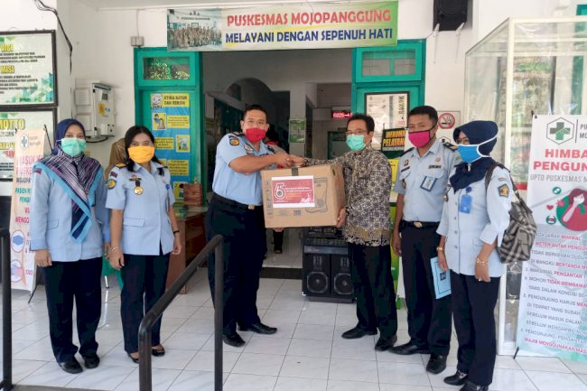 APD Karya Napi Lapas Banyuwangi Disalurkan ke Tenaga Medis yang Tangani Corona