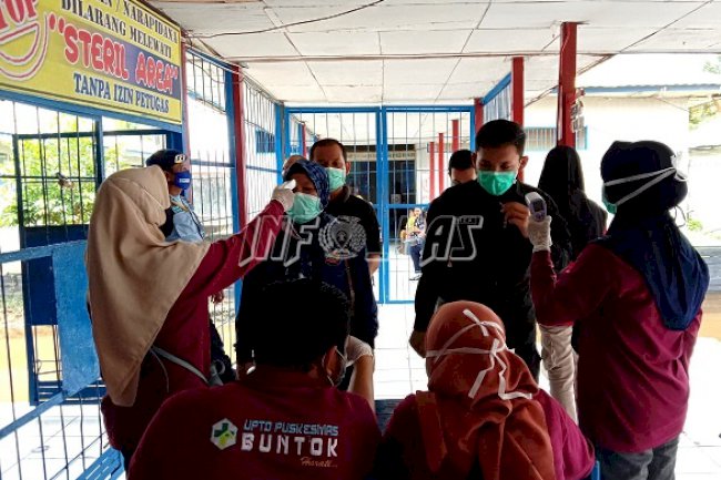 Rutan Buntok Konsisten Screening Suhu Tubuh Petugas & WBP