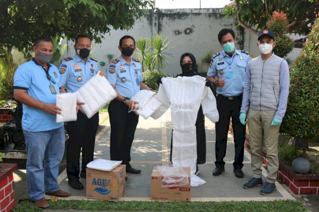 Bantuan APD Tekan Penyebaran COVID-19 di LPN Sungguminasa