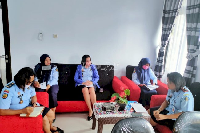 Kalapas Perempuan Ambon Evaluasi Kedisiplinan Petugasnya Selama Pandemi COVID-19