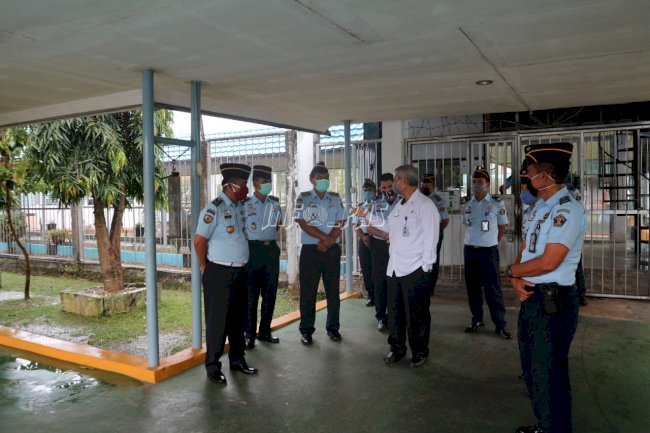 Kakanwil Kalsel Sambangi Lapas Narkotika Karang Intan