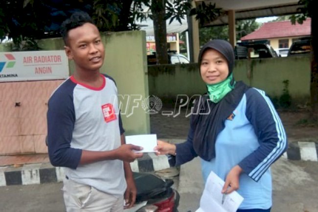 Klien Asimilasi Bapas Pati Terima Bantuan Sosial Kanwil Jateng