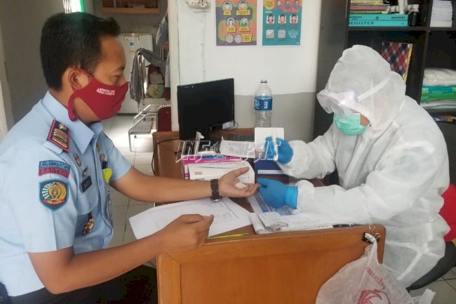 Petugas Lapas Rangkasbitung Jalani Rapid Test