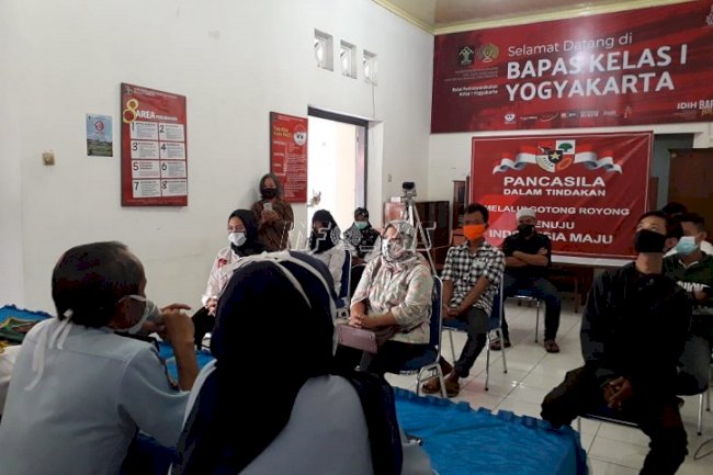 25 Klien Bapas Yogyakarta Terima Stimulan Modal Dari Dinsos