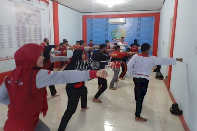 Petugas Rutan Banda Aceh Dibekali Pelatihan Bela Diri