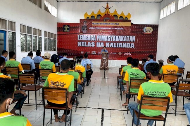 30 WBP Lapas Kalianda Pelajari Batik Tulis