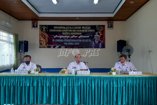 Sambangi Lapas Palangka Raya, Kakanwil Kalteng Beri Arahan & Bantuan