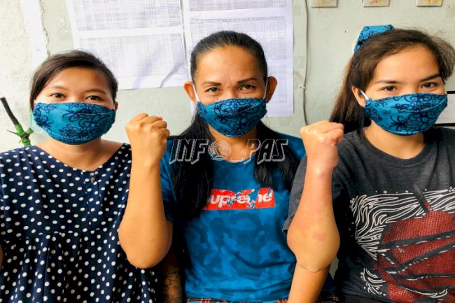 WBP Perempuan Lapas Muara Teweh Buat Masker Kain