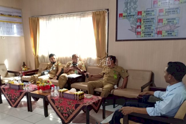 Lapas Sampit – Dinas Lingkungan Hidup Bahas Penanganan Sampah di Lapas