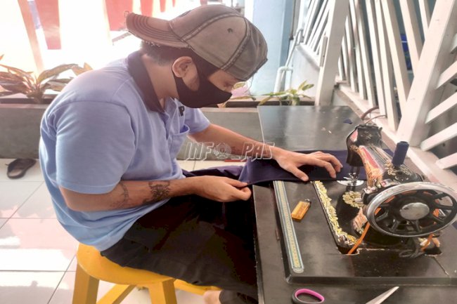 WBP Lapas Palangka Raya Produksi Masker Untuk Kegiatan Keagamaan