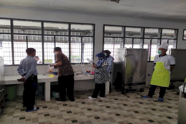 Uji Hygiene & Sanitasi Dapur, Dinkes Kab. Lebak Puji Lapas Rangkasbitung