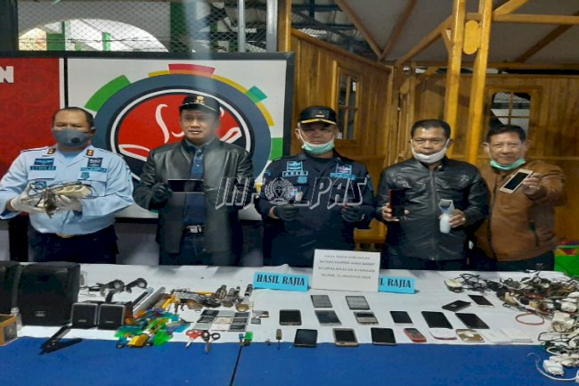 Razia Gabungan di Lapas Kuningan, Ini Kata Kalapas