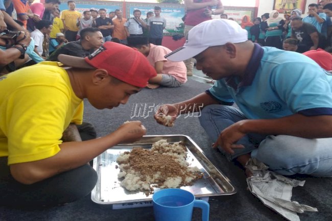 Rutan Batang Gelar Lomba Makan Megono