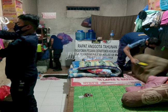 Satops Patnal Lapas Muara Teweh Razia Blok WBP