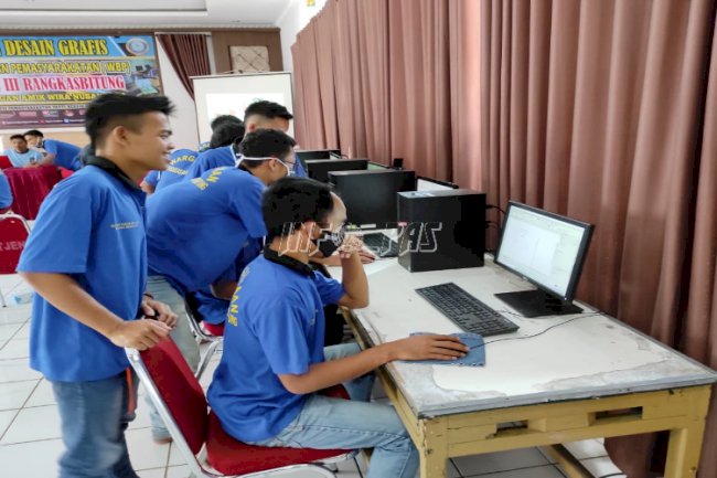 WBP Lapas Rangkasbitung Pelajari Desain Grafis