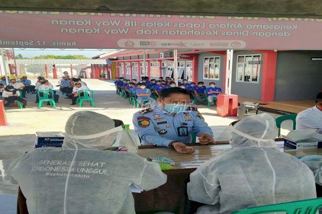 WBP dan 80 Petugas Lapas Way Kanan Jalani Rapid Test