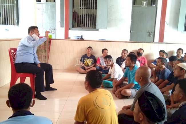 Kasubsi Yantah Tegaskan Pengurusan Integrasi di Rutan Bantaeng Gratis